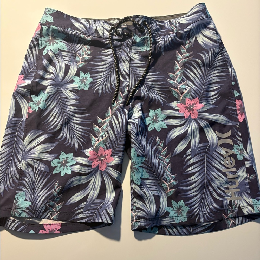 HURLEY size 30 waist board shorts trunks like new floral tropical print NWOT